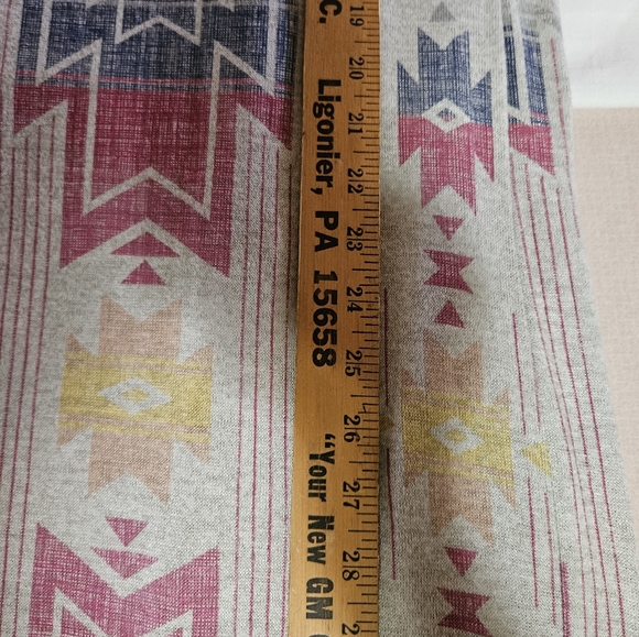 Geometric / Aztec Pattern Long  Duster - Picture 11 of 13